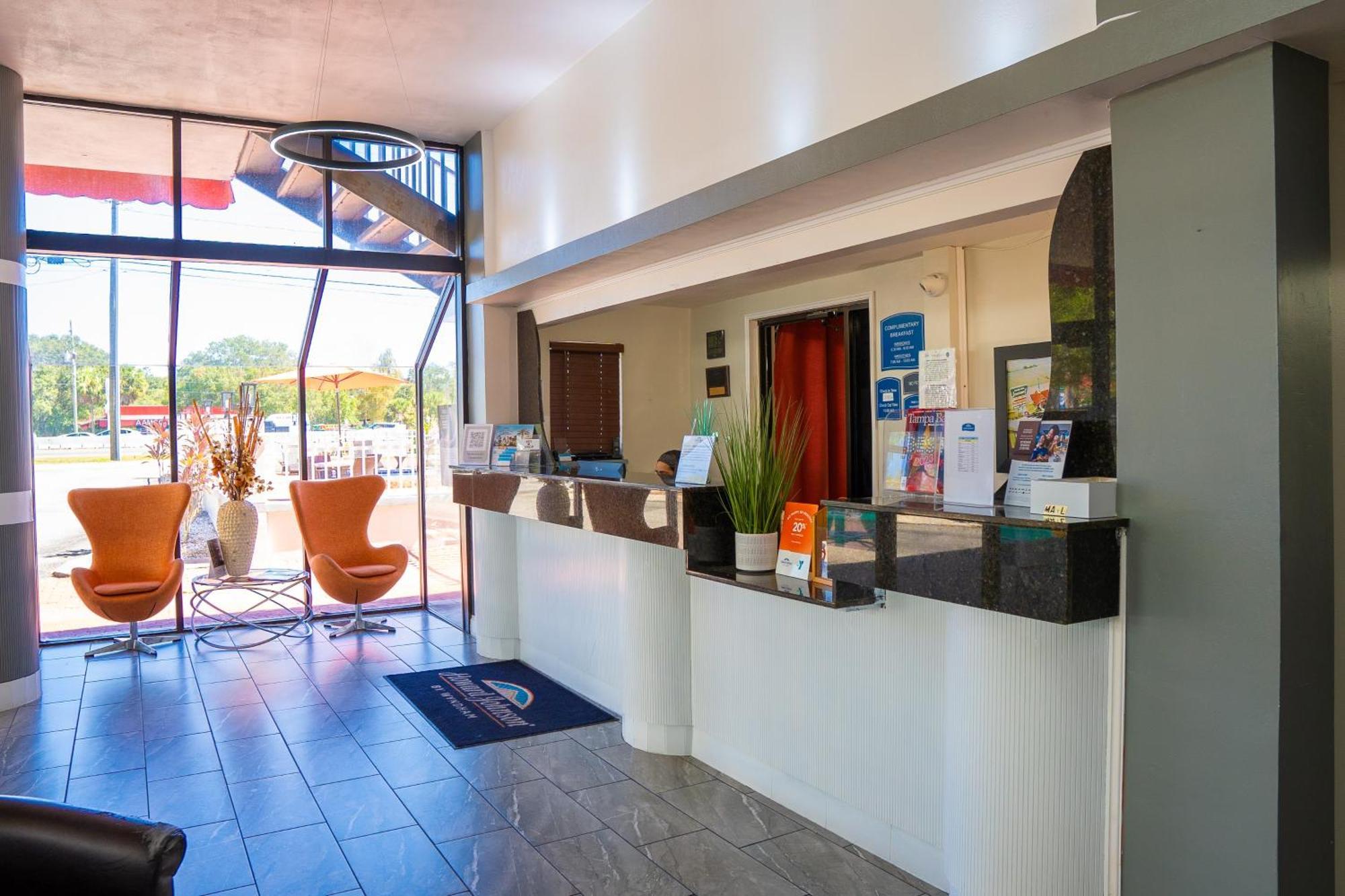 Howard Johnson By Wyndham Clearwater - Dunedin Exteriér fotografie