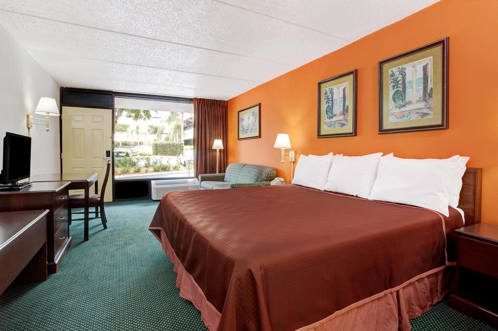 Howard Johnson By Wyndham Clearwater - Dunedin Exteriér fotografie